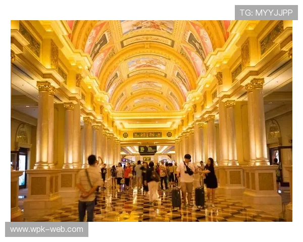 威尼斯人线上娱乐客服全天在线，及时解答玩家疑问，提供贴心专业的服务